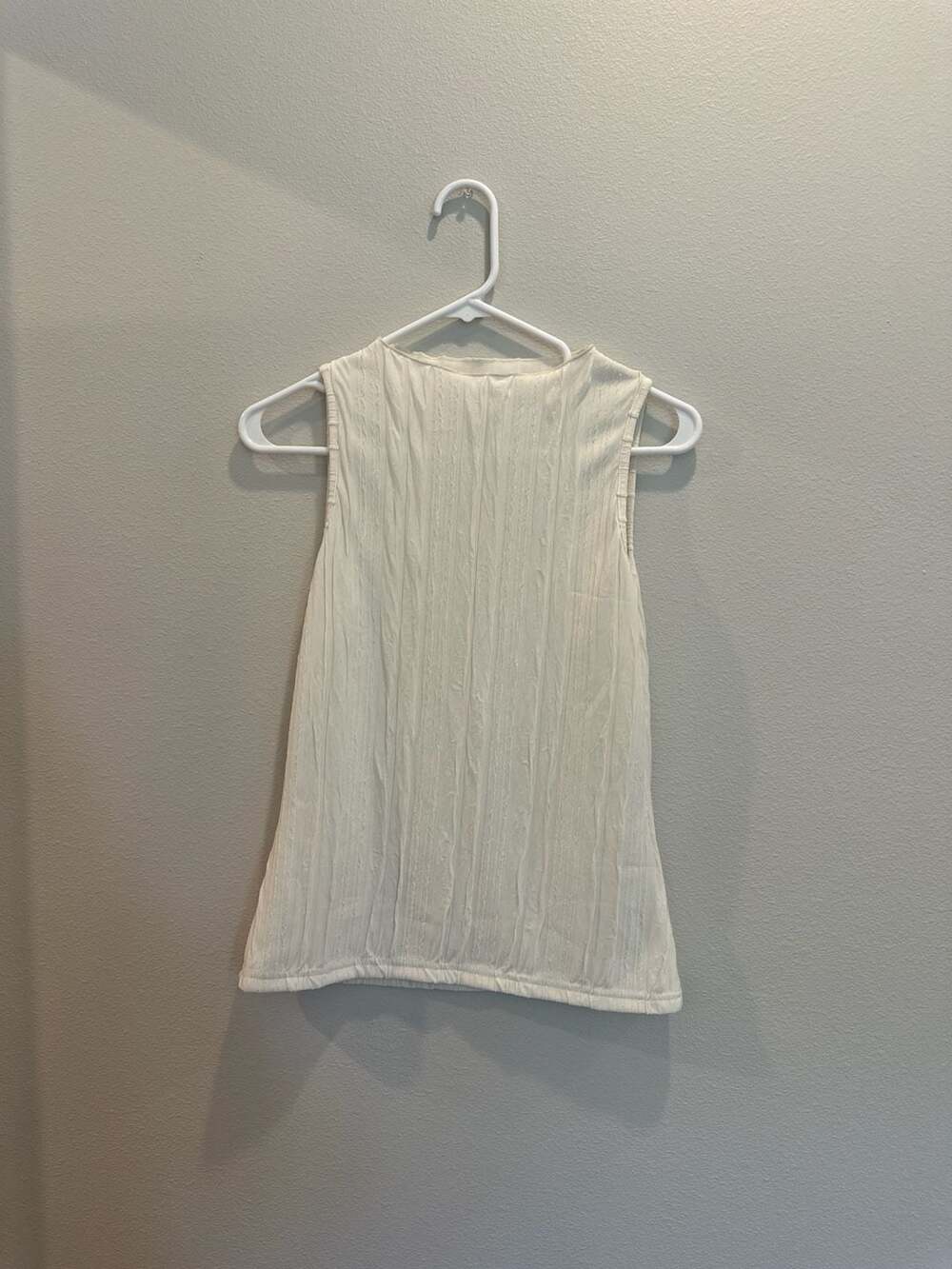 Amazon Textured Sleeveless Boat Neck Tank Top Size S